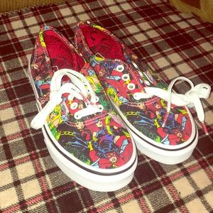 VANS MARVEL LIMITED EDITION🌻